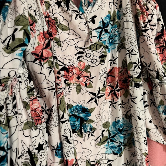 Torrid - Picture 4 of 8